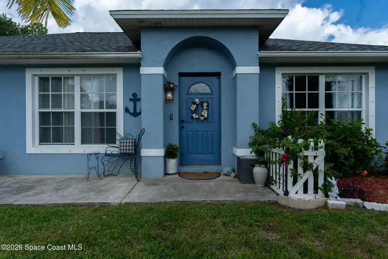 8175 101st Court, Vero Beach, Fl 32967, FL