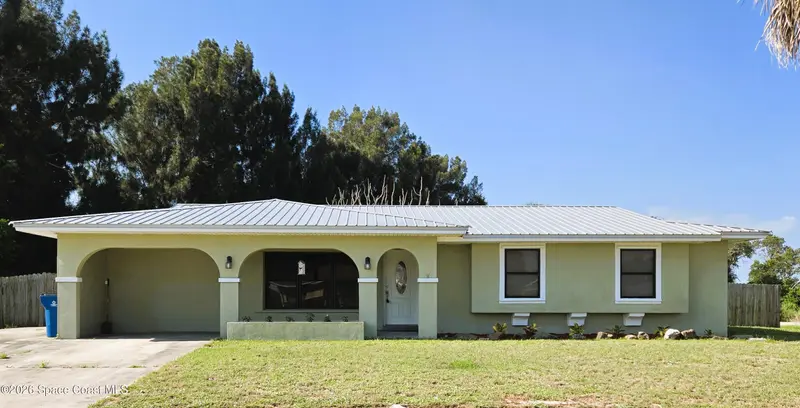 940 Bacon Circle Ne, Palm Bay, Fl 32905, FL