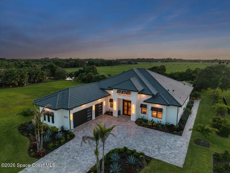 1023 W Polo Grounds Drive, Vero Beach, Fl 32966, FL