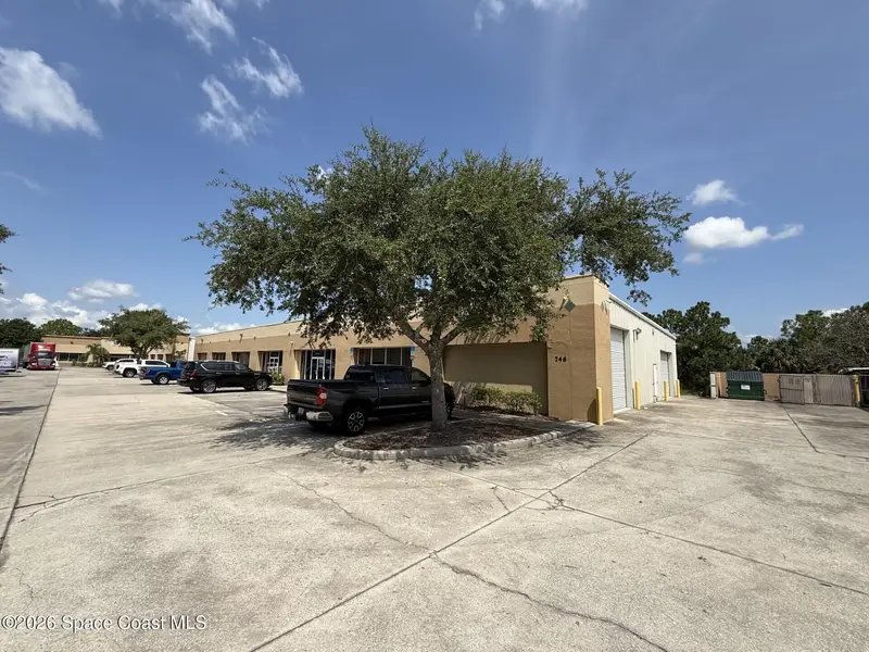 746 North Drive Suite A (4,600 Sf), Melbourne, Fl 32934, FL