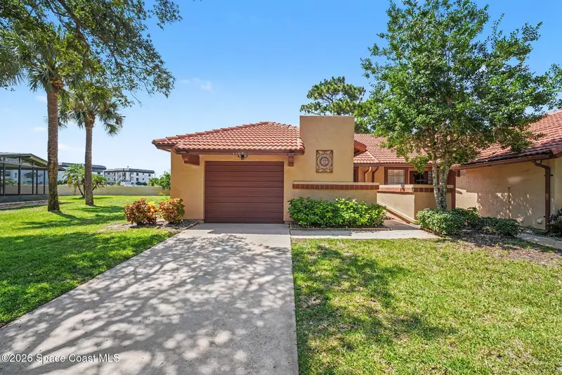 1564 Waldorf Circle Ne, Palm Bay, Fl 32905, FL