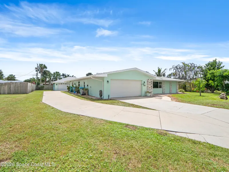 407 Banyan Way, Melbourne Beach, Fl 32951, FL