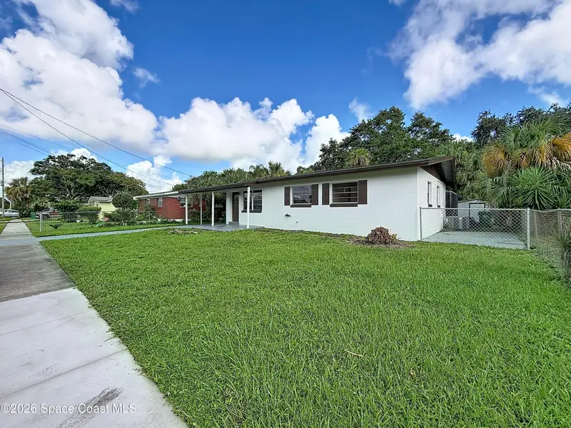 2587 Stratford Drive 2587, FL
