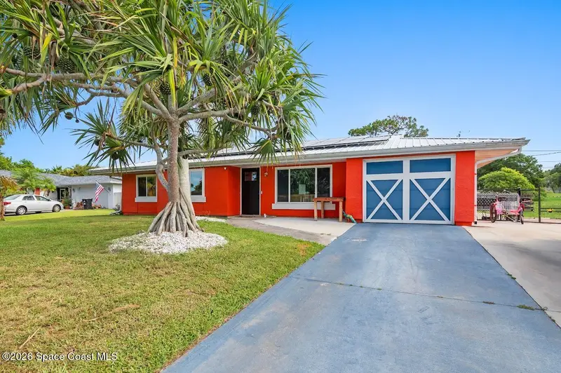 1565 Neosho Street Ne, Melbourne, Fl 32907, FL