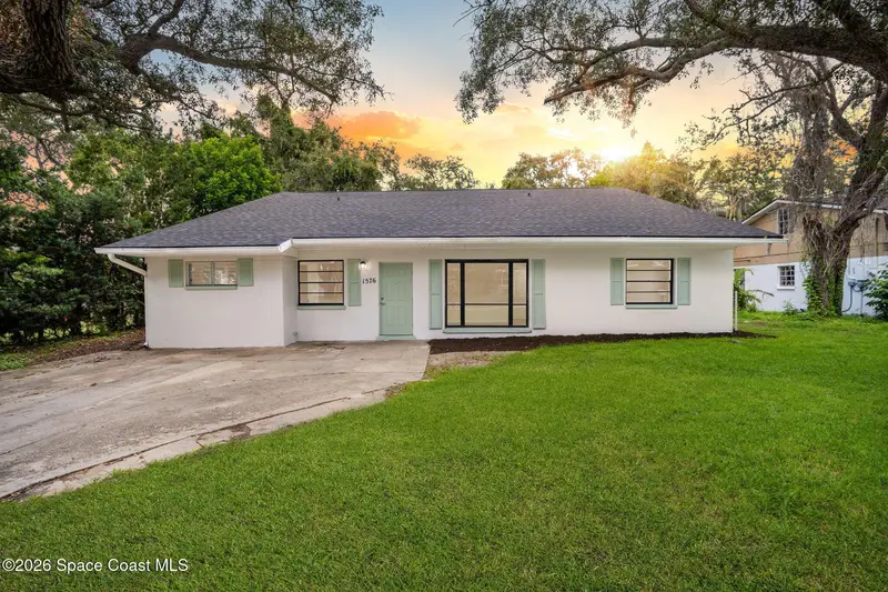 1576 Grandview Way, Melbourne, Fl 32935, FL