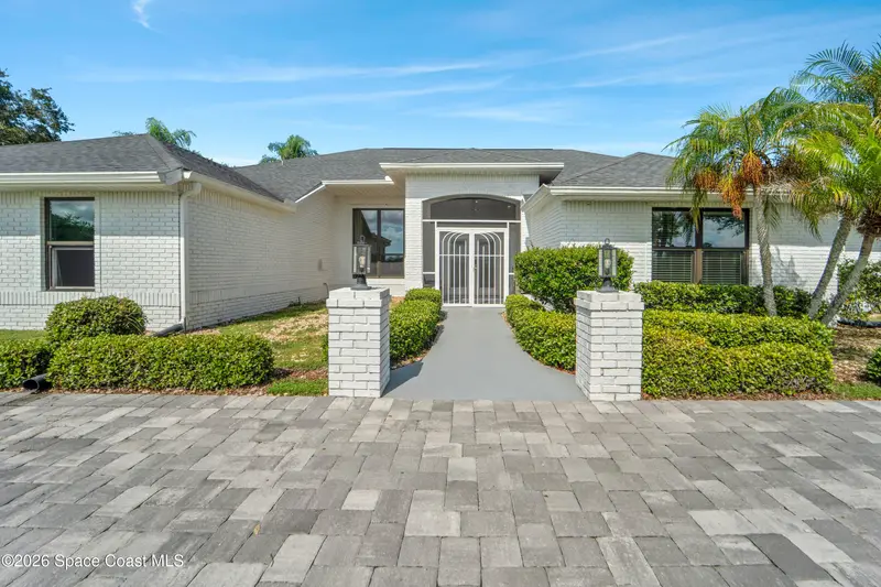 8710 Lake Ridge Drive, Grant-Valkaria, Fl 32909, FL