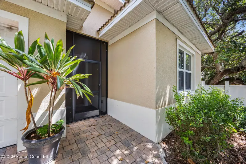 121 Seminole Lane, Cocoa Beach, Fl 32931, FL