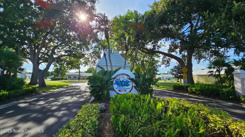 1941 Myrtle Court Ne, Palm Bay, Fl 32905, FL