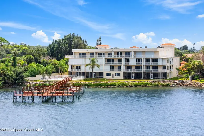 4007 N Harbor City Boulevard 402, FL