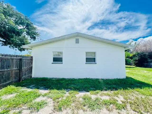 725 Manderine Street, FL