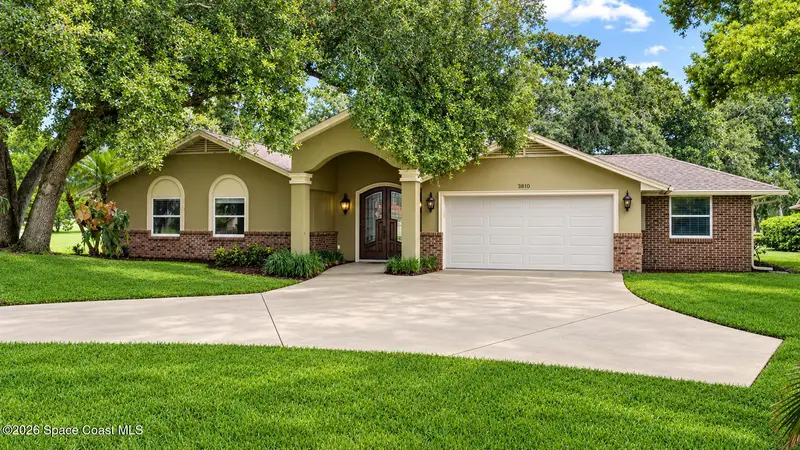 La Cita listing