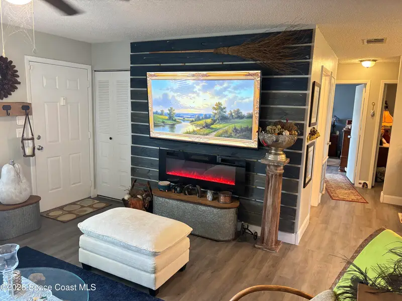 138 Bali Street Se, Palm Bay, Fl 32909, FL
