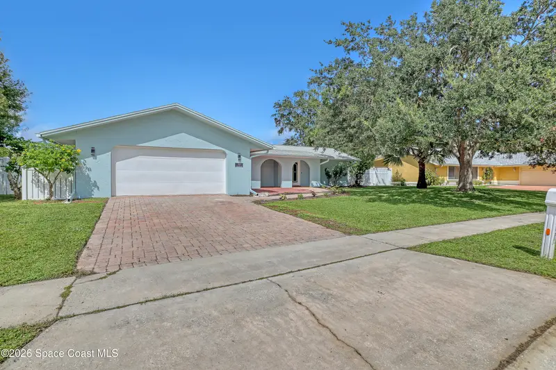 1351 Cherry Hills Road Ne, FL