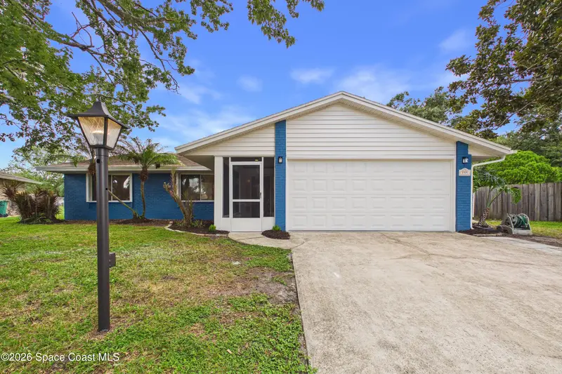 755 John Carroll Lane, West Melbourne, Fl 32904, FL