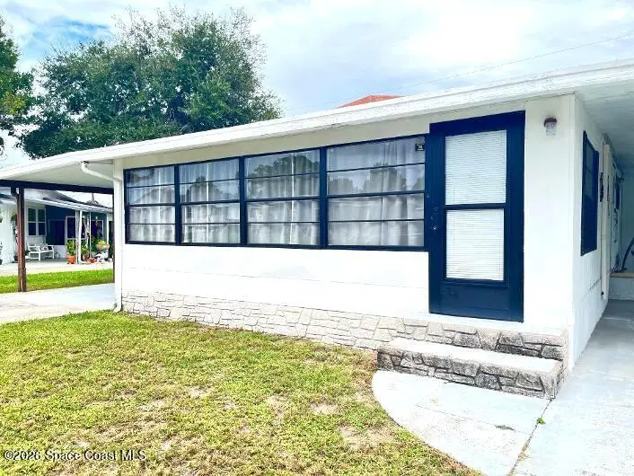 3255 Karen Avenue, Mims, Fl 32754, FL