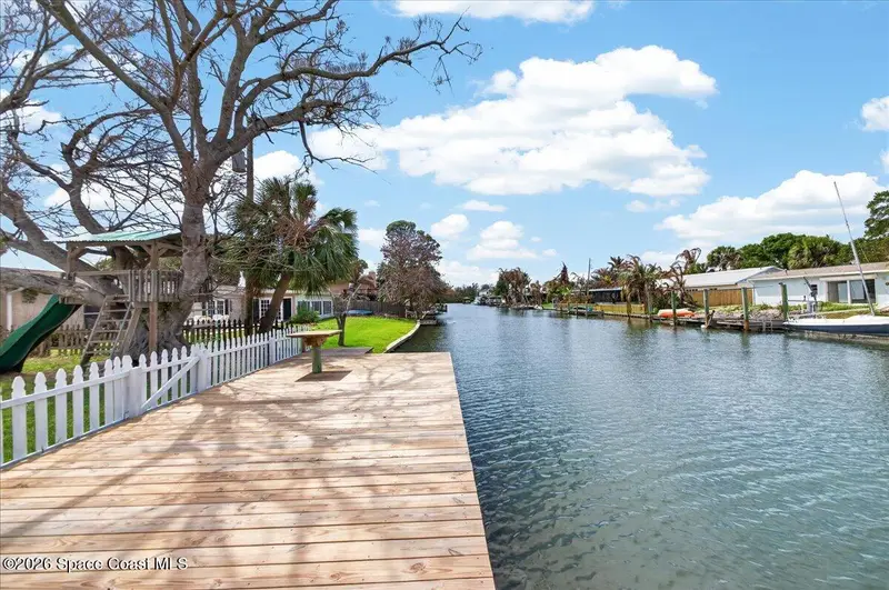 433 Blakey Boulevard, Cocoa Beach, Fl 32931, FL