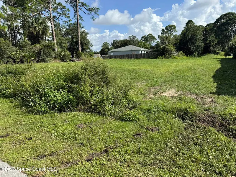 818 Sanford Street Sw, FL