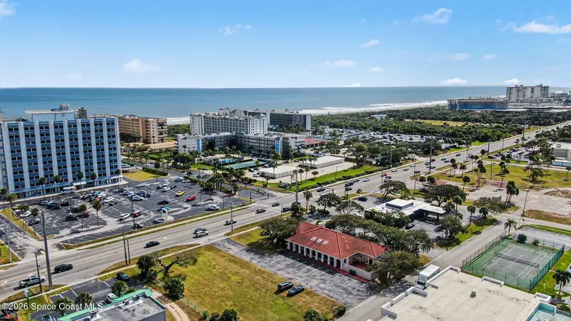 1727 N Atlantic Avenue, FL