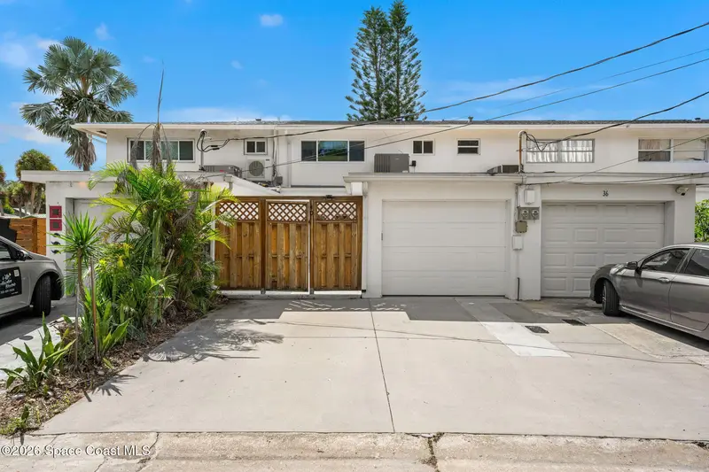 40 Adams Court, FL