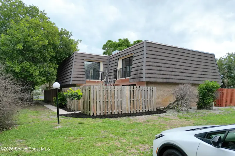 4014 Ne Vista Oaks Circle Ne, Palm Bay, Fl 32905, FL