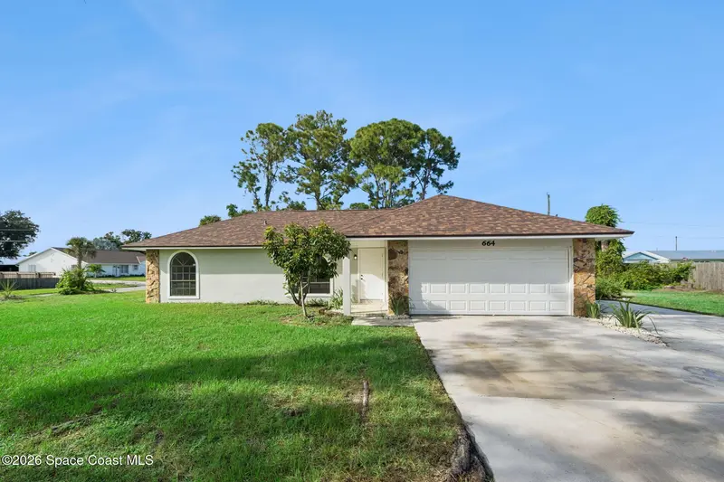664 25th Street Sw, FL