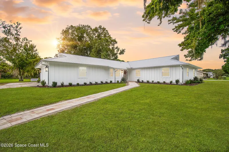 3825 Arlington Avenue, Mims, Fl 32754, FL