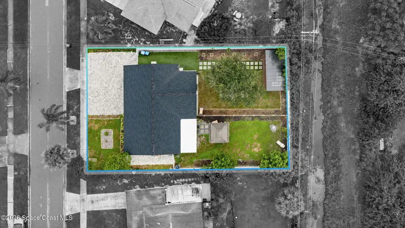712 Badger Drive Ne, FL