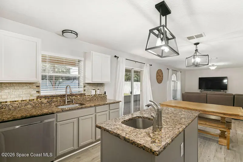 571 Tortuga Way, Melbourne, Fl 32904, FL