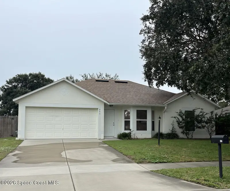257 S Mcclain Drive, FL
