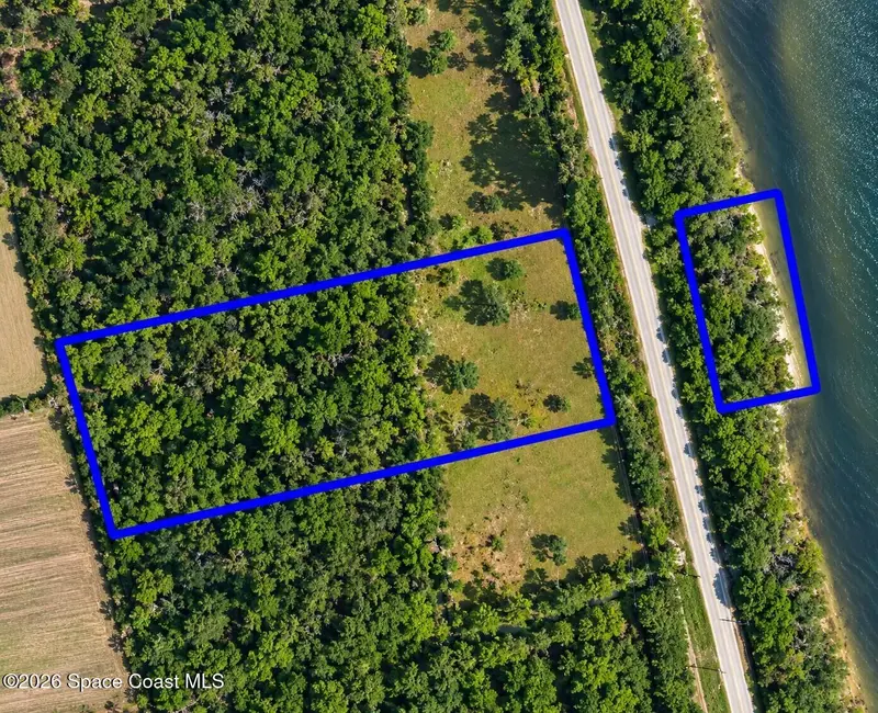 000 Pennsylvania Avenue, Mims, Fl 32754, FL