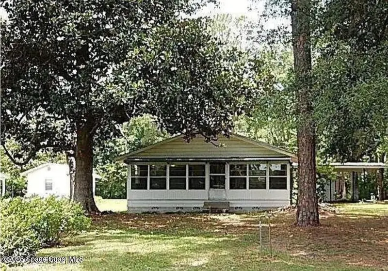 146 Lake Shore Terrace, FL