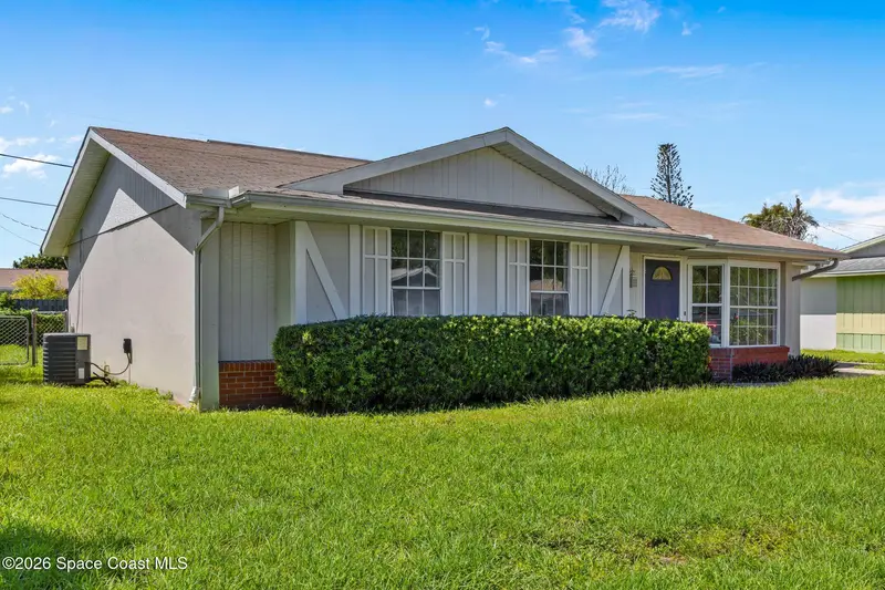 742 Bywood Drive Ne, Palm Bay, Fl 32905, FL