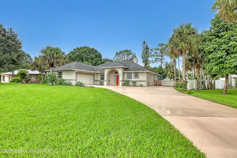 688 Fleming Street, Sebastian, Fl 32958, FL
