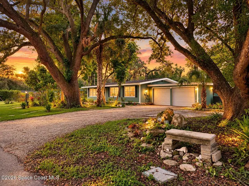6890 Ward Parkway, Melbourne Village, Fl 32904, FL