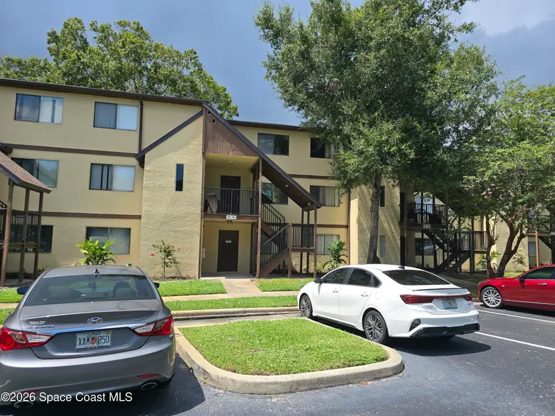 7804 Maplewood Drive 913, West Melbourne, Fl 32904, FL