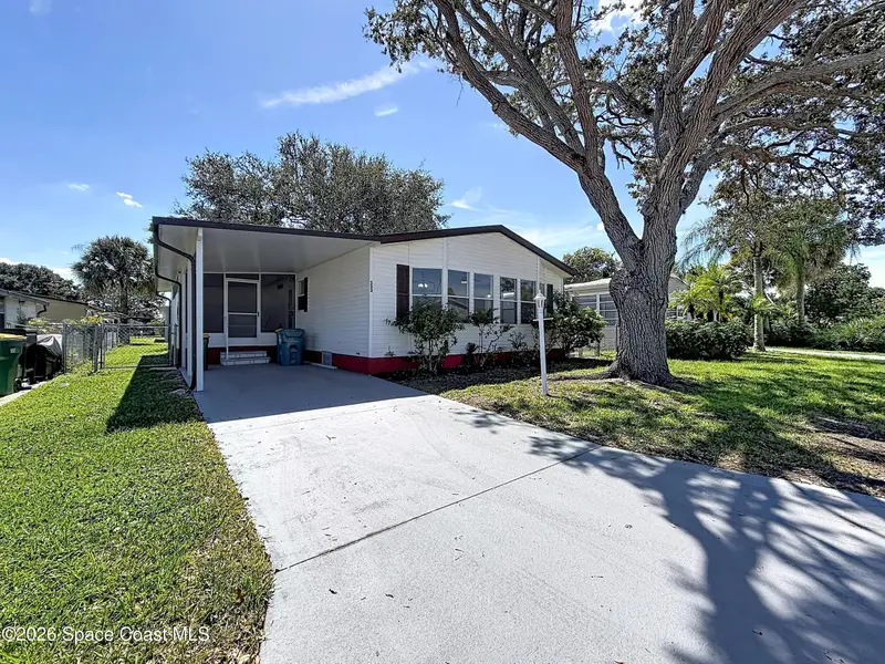 553 N Marlin Circle, FL