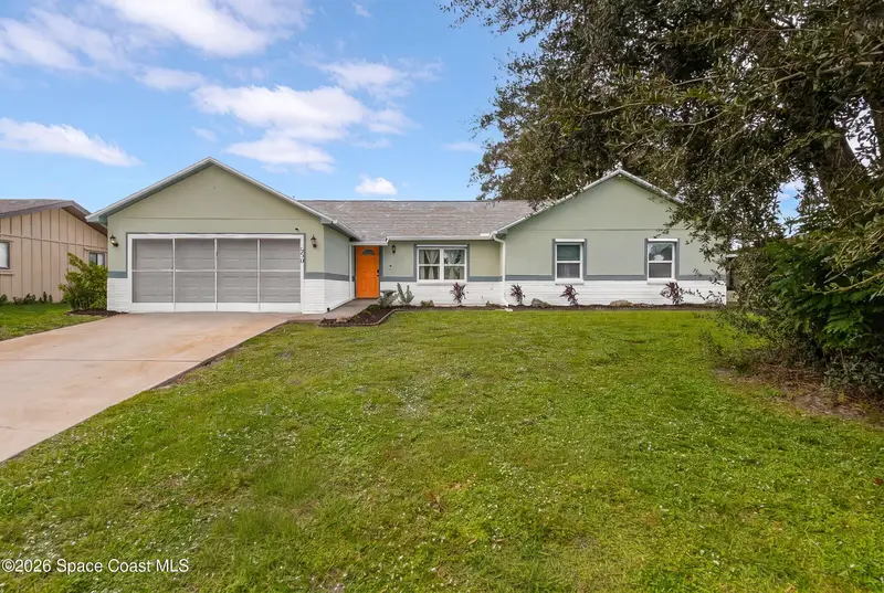 550 Fern Avenue Ne, FL