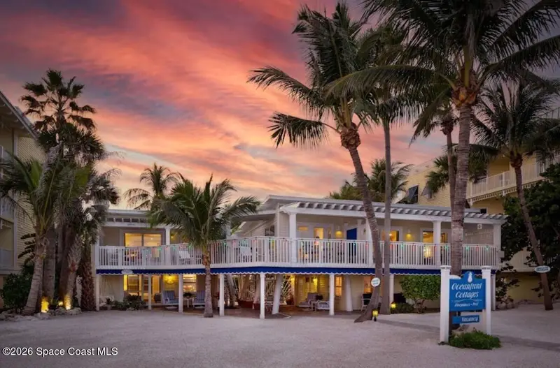 612 Wave Crest Avenue, FL