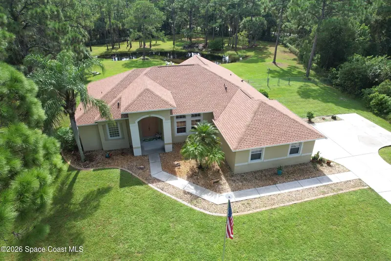 4572 Hunters Run Circle, FL
