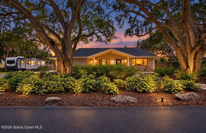 Oakwood Estates pending