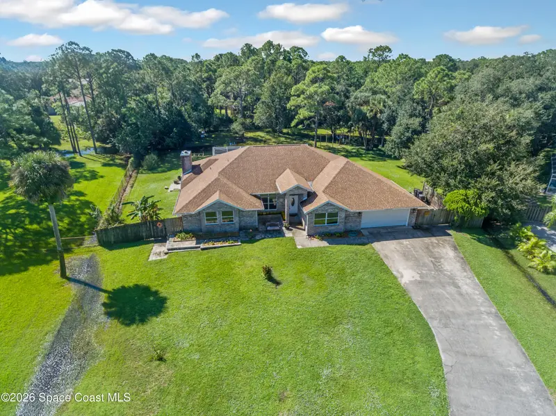 1723 Greytwig Place, FL