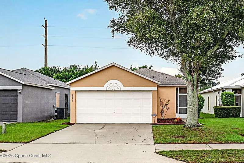 2235 Whisper Wind Circle, Melbourne, Fl 32935, FL