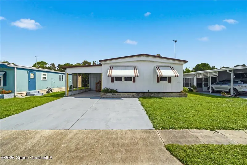 1805 Seagrape Street Ne, FL