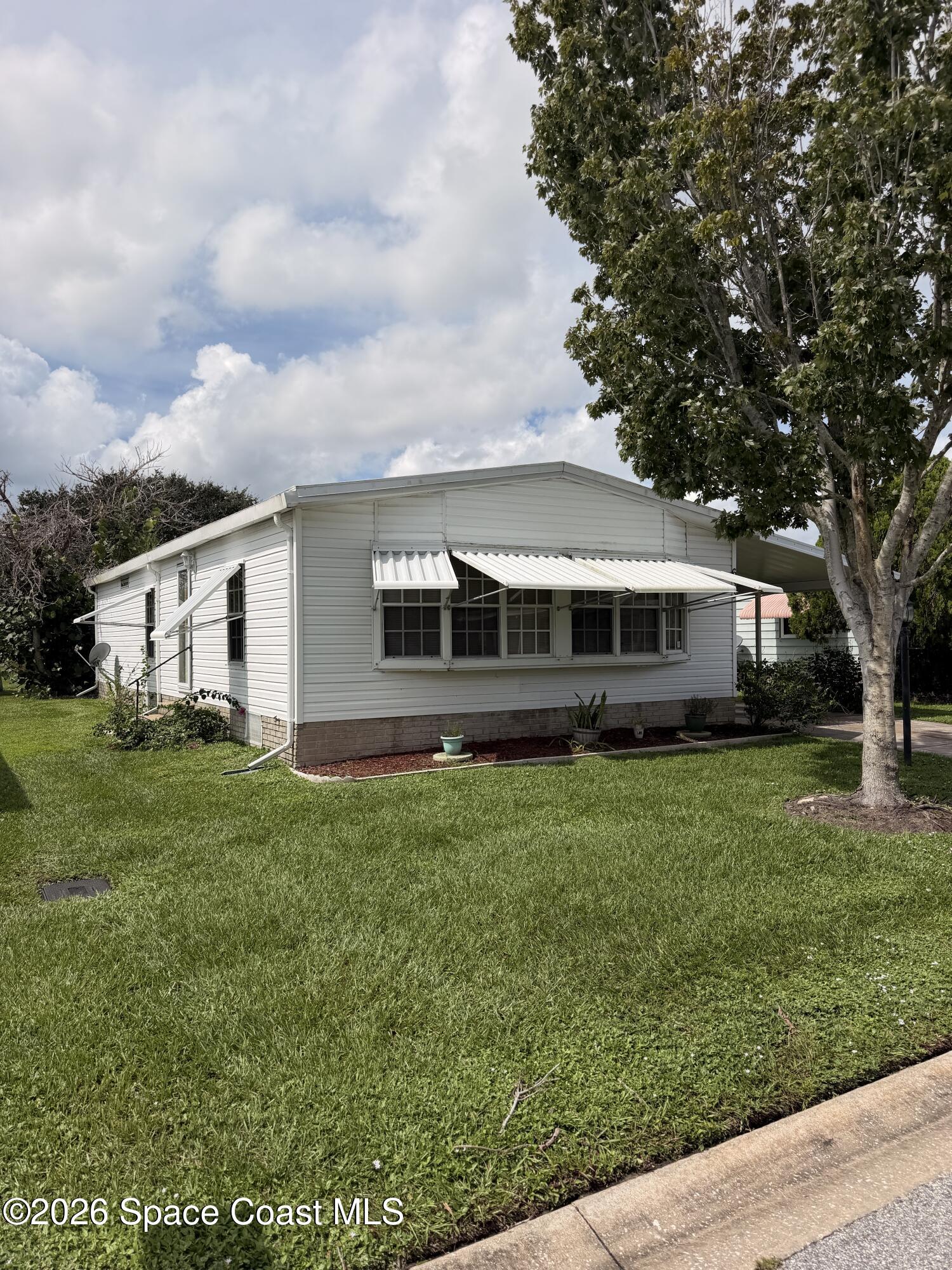 633 Amaryllis Drive, FL