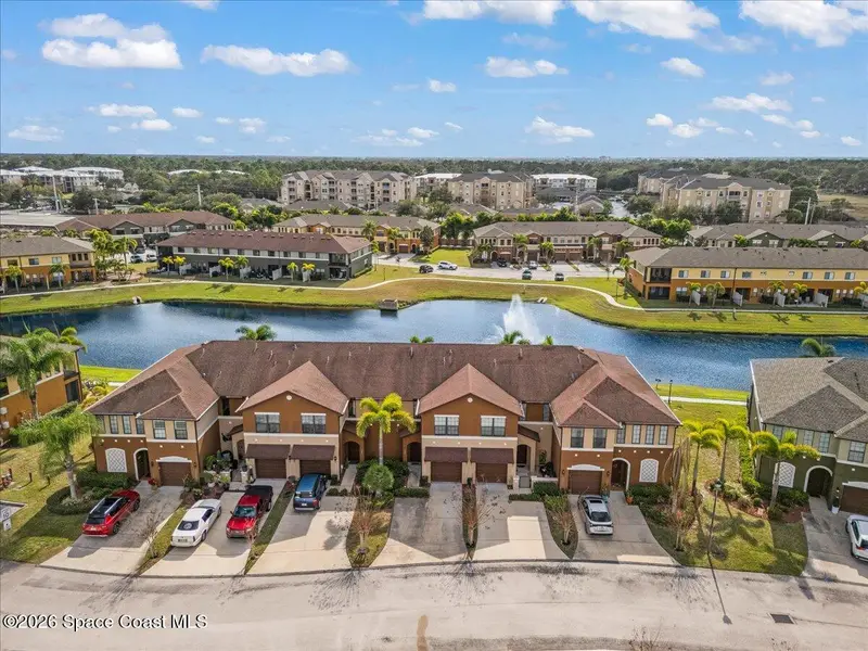 1410 Lara Circle 104, FL