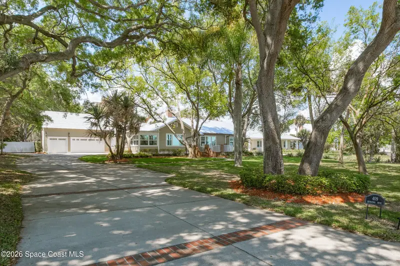 409 Rockledge Drive, FL