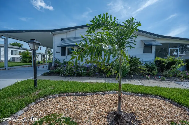 604 Amaryllis Drive, FL