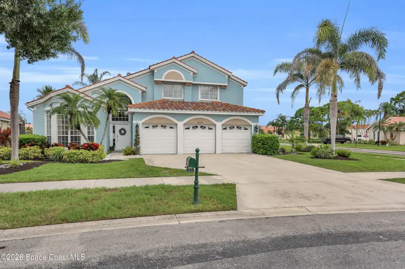 609 Sw Romora Bay, FL
