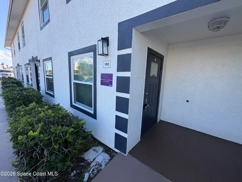 1290 Highway A1a 102, FL