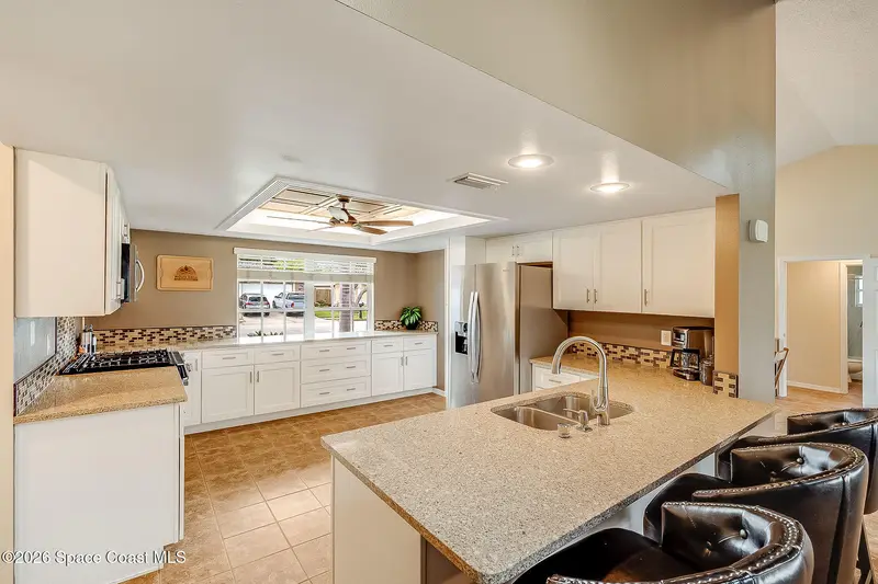 1947 Glen Meadows Circle, FL